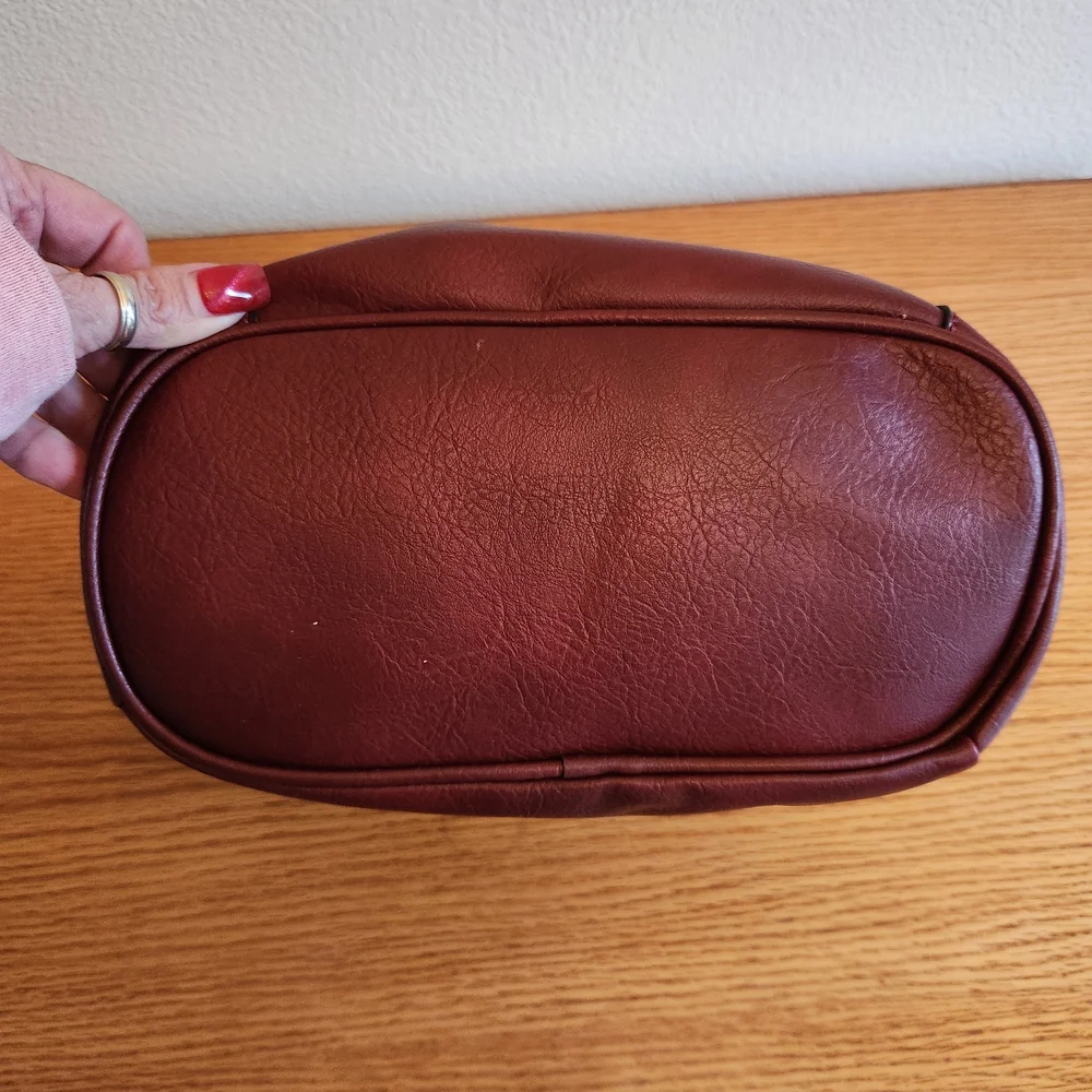 Elegant Burgundy Faux Leather Shoulder Bag Multi Pockets